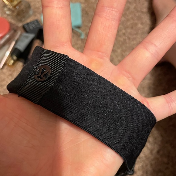 Lululemon headband - Picture 8 of 8